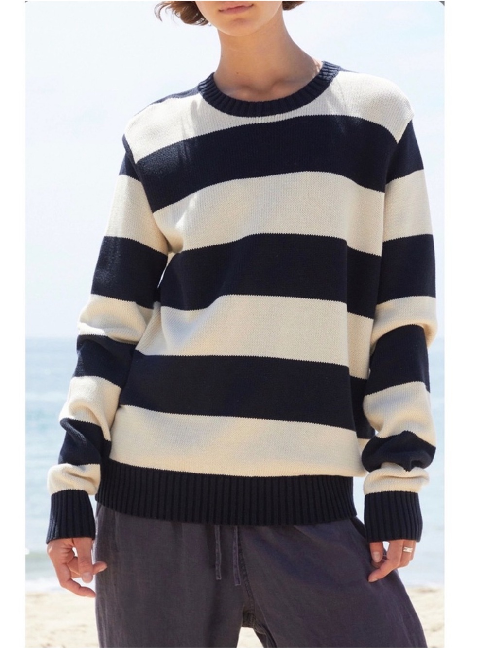 John Galt Brandy Melville Sweater Womens OS Navy‎ White Classic Striped Crewneck